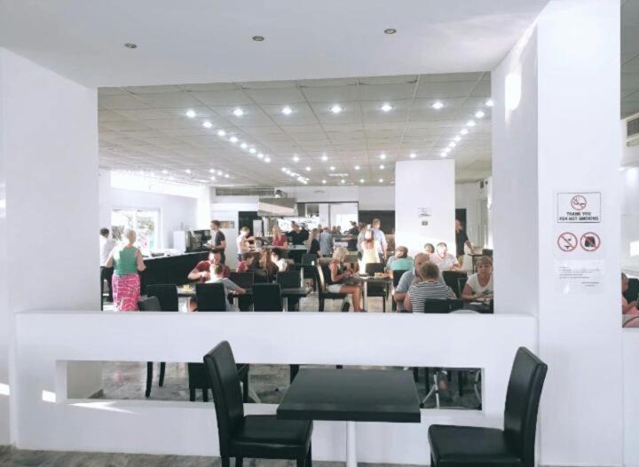Porto Plazza Hotel Херсониссос Экстерьер фото