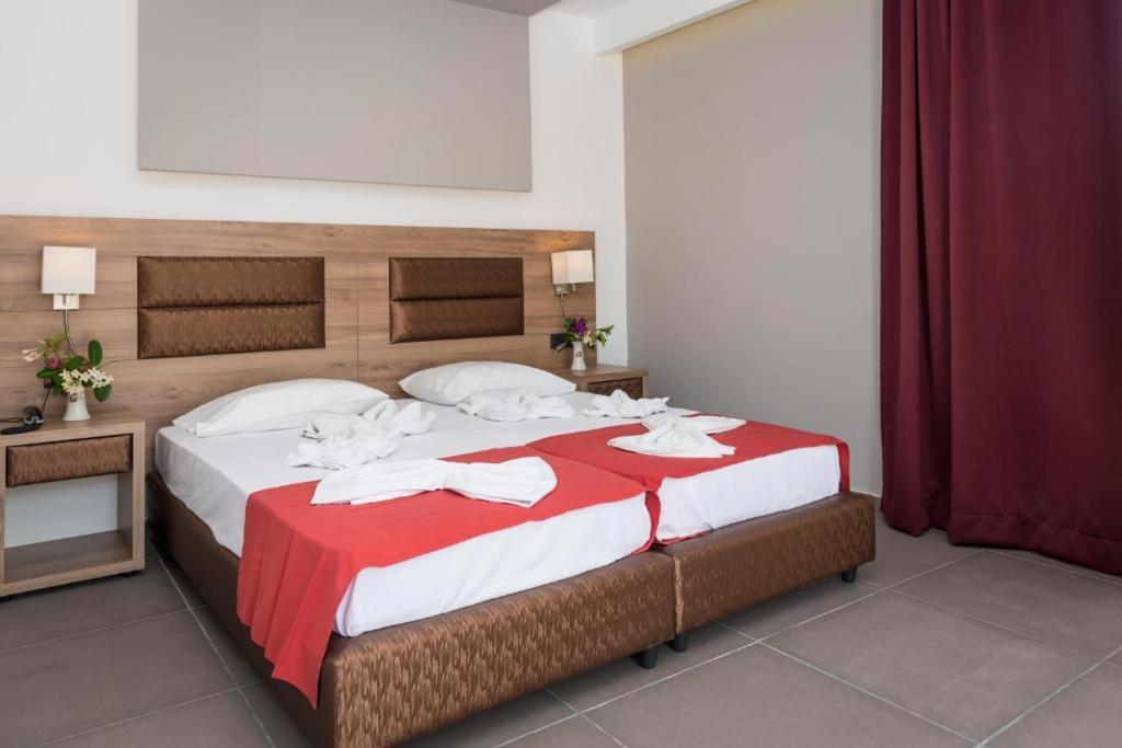 Porto Plazza Hotel Херсониссос Экстерьер фото