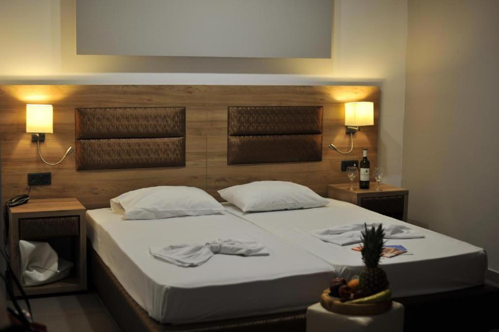 Porto Plazza Hotel Херсониссос Экстерьер фото